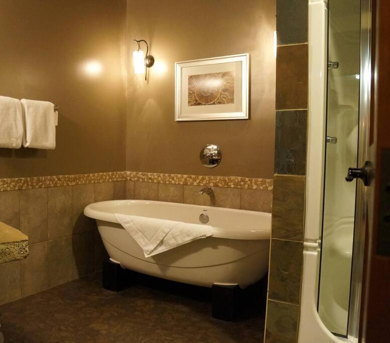 Gracie'S Place Canmore Kültér fotó